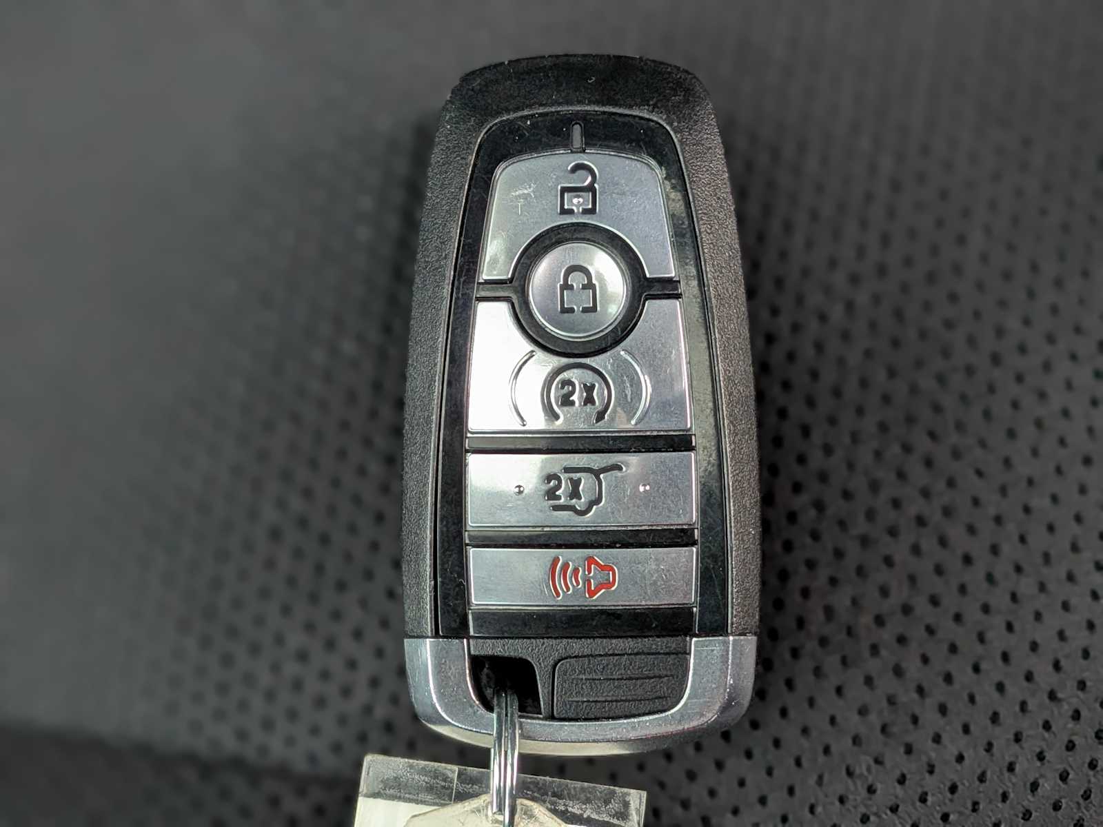 Thumbnail: 2025 Ford Explorer - 36