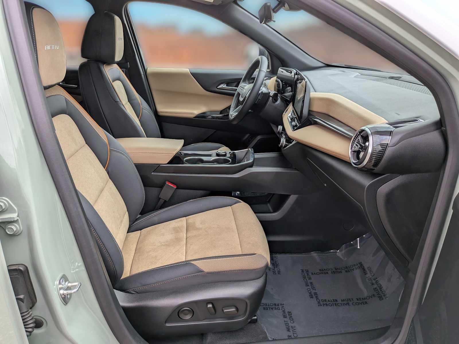 Thumbnail: 2025 Chevrolet Equinox - 25