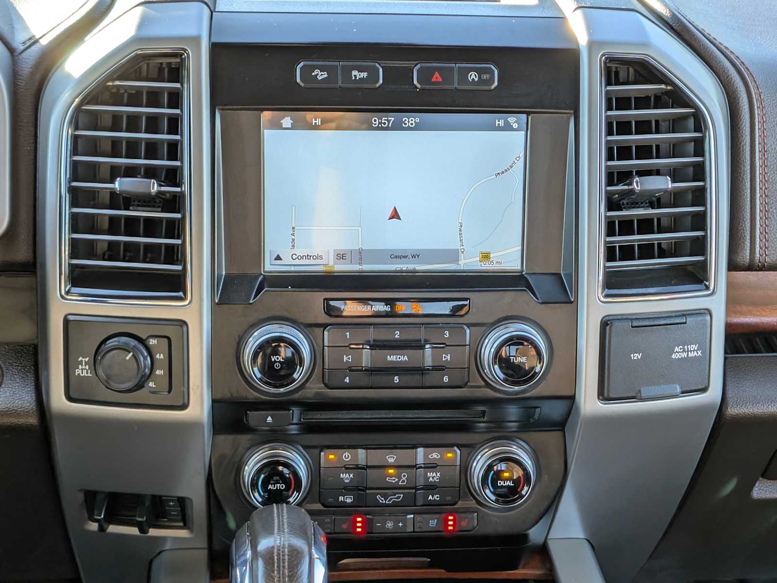 Thumbnail: 2017 Ford F-150 - 37