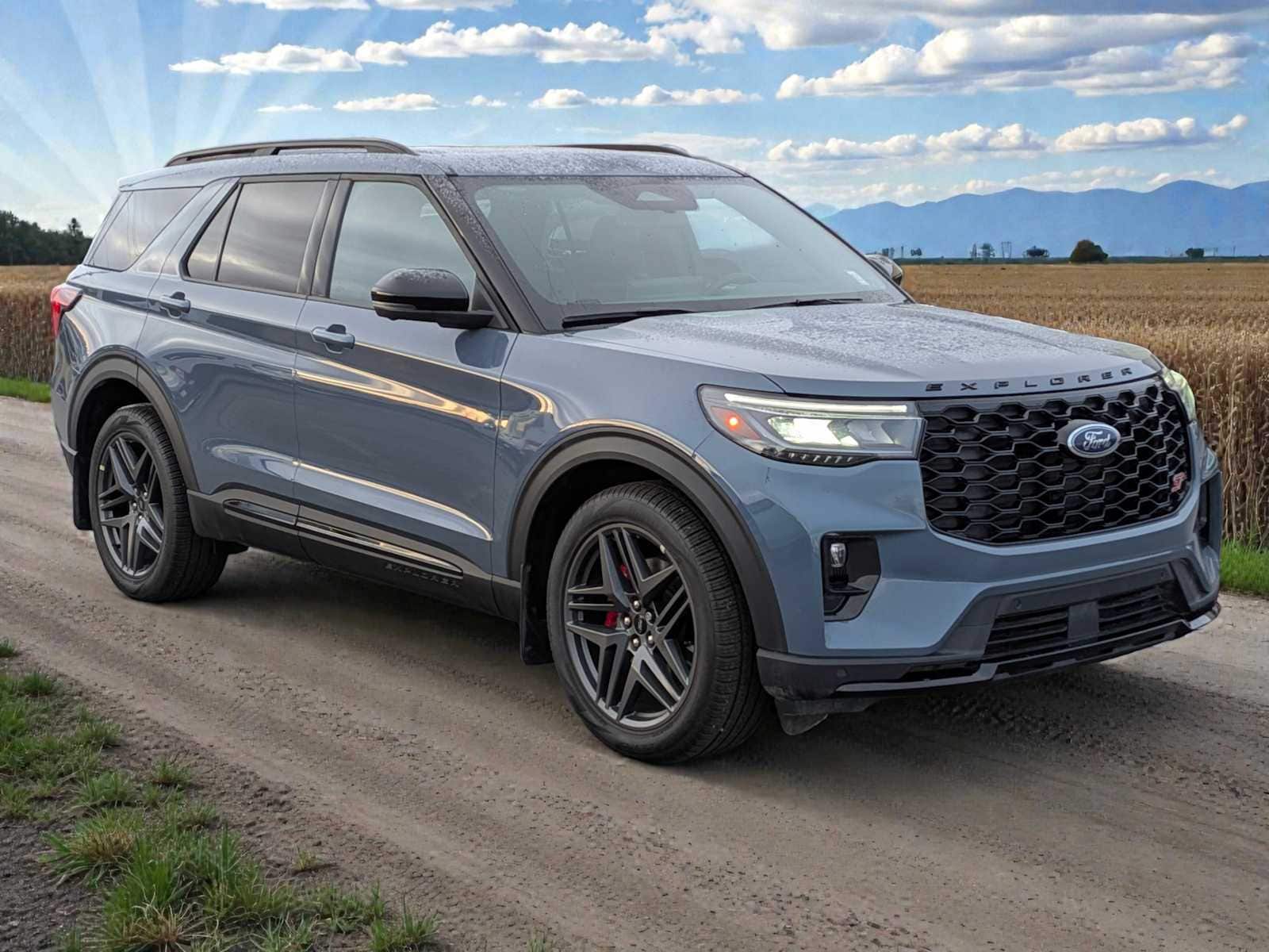 Thumbnail: 2025 Ford Explorer - 8