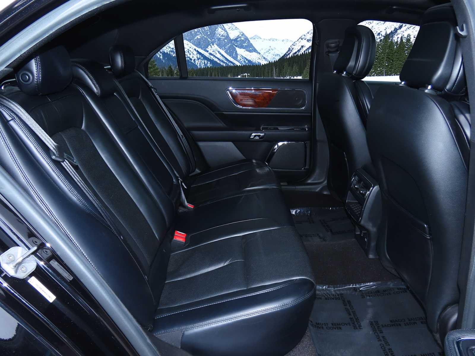 Thumbnail: 2019 Lincoln Continental - 22