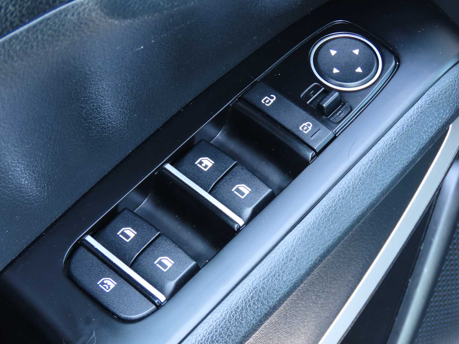 Thumbnail: 2024 Kia Soul - 17