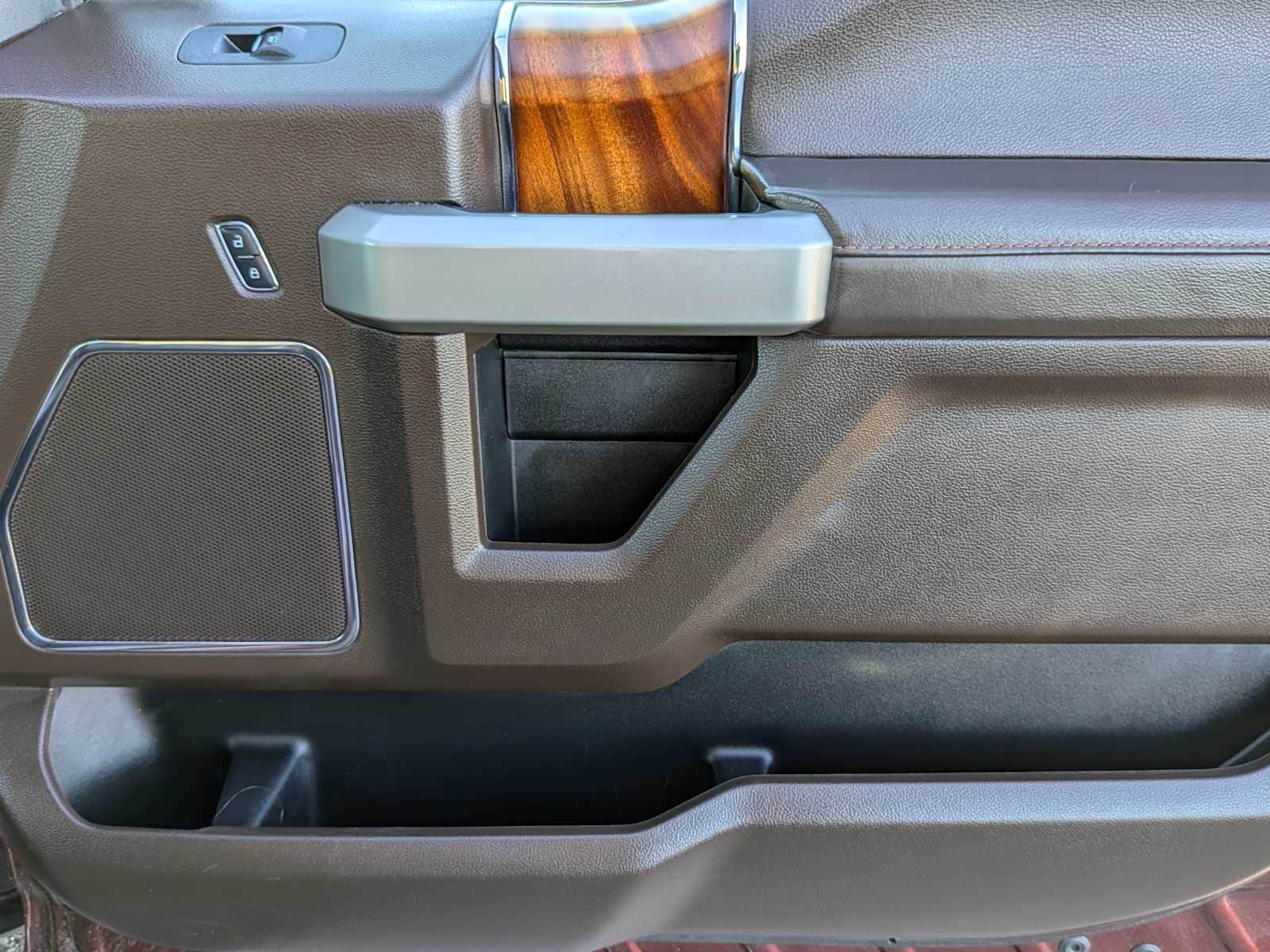Thumbnail: 2017 Ford F-150 - 28