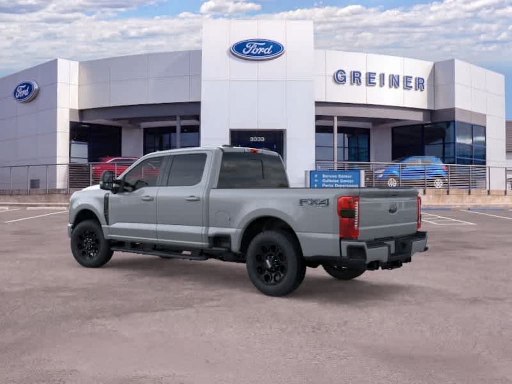 New 2026 Ford F-250 XLT Truck Crew Cab
