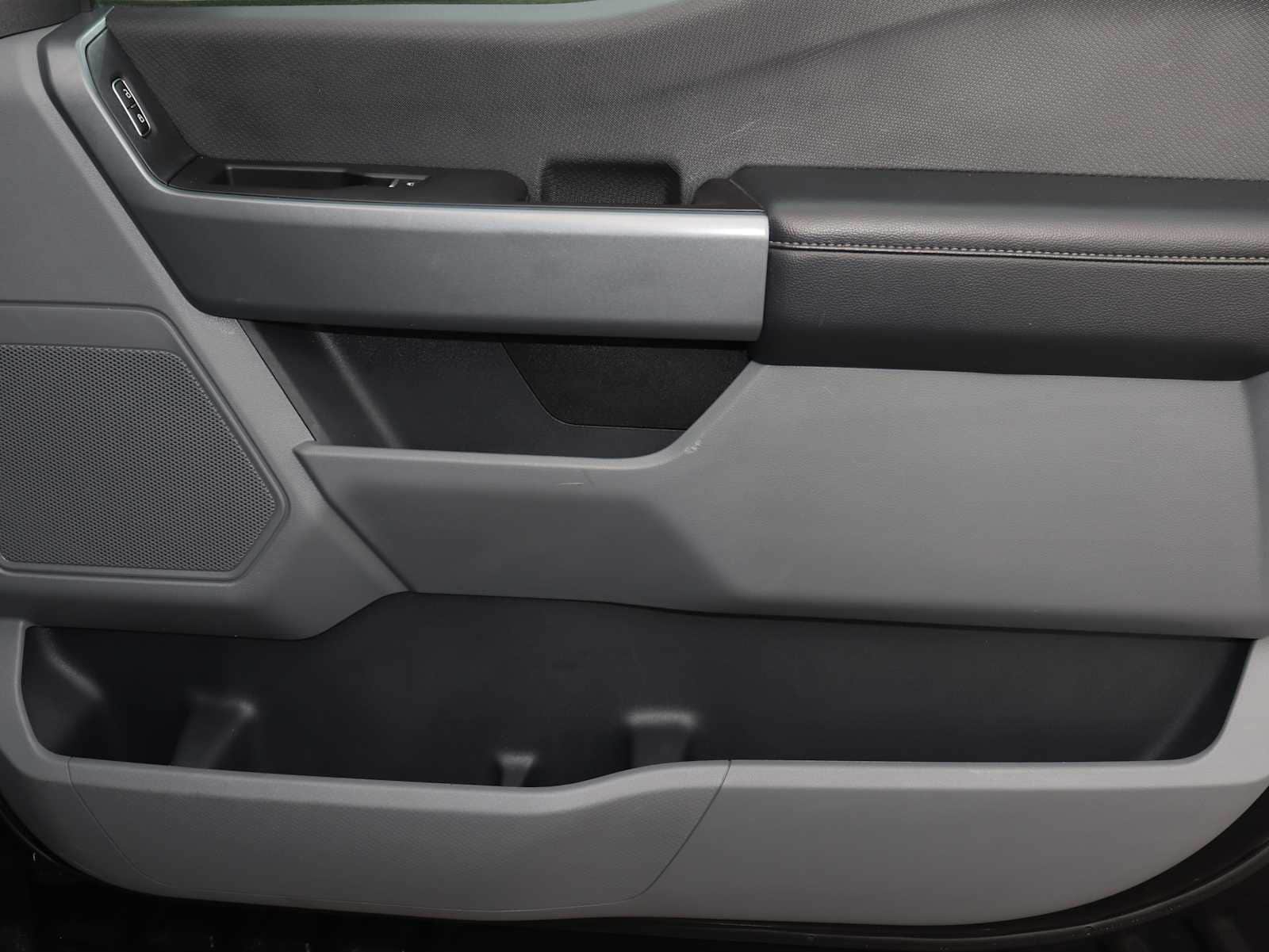 Thumbnail: 2023 Ford F-150 - 25