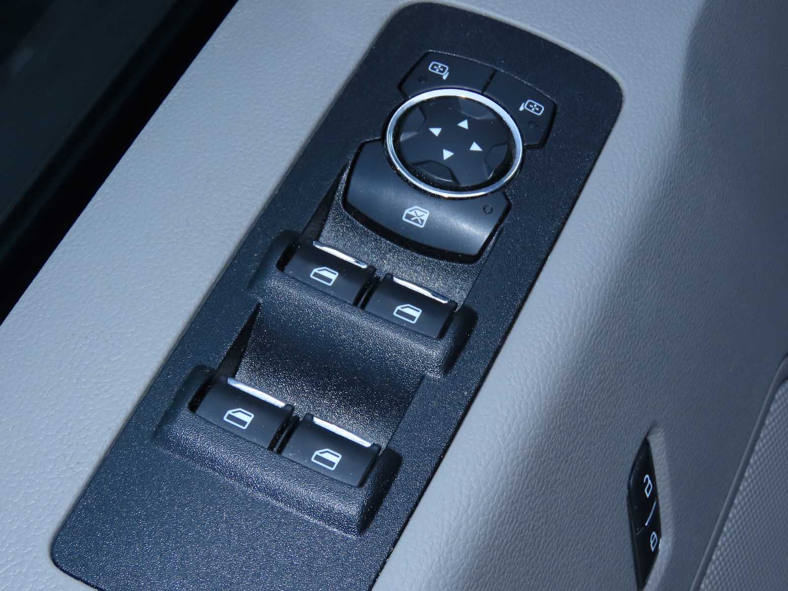 Thumbnail: 2020 Ford F-150 - 19