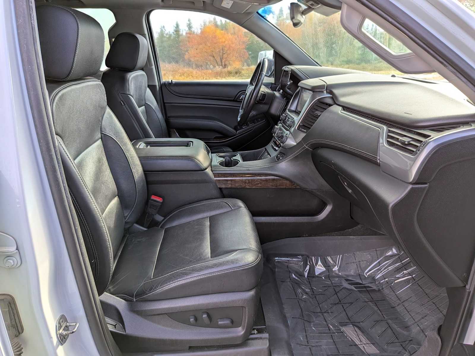 Thumbnail: 2018 Chevrolet Tahoe - 23