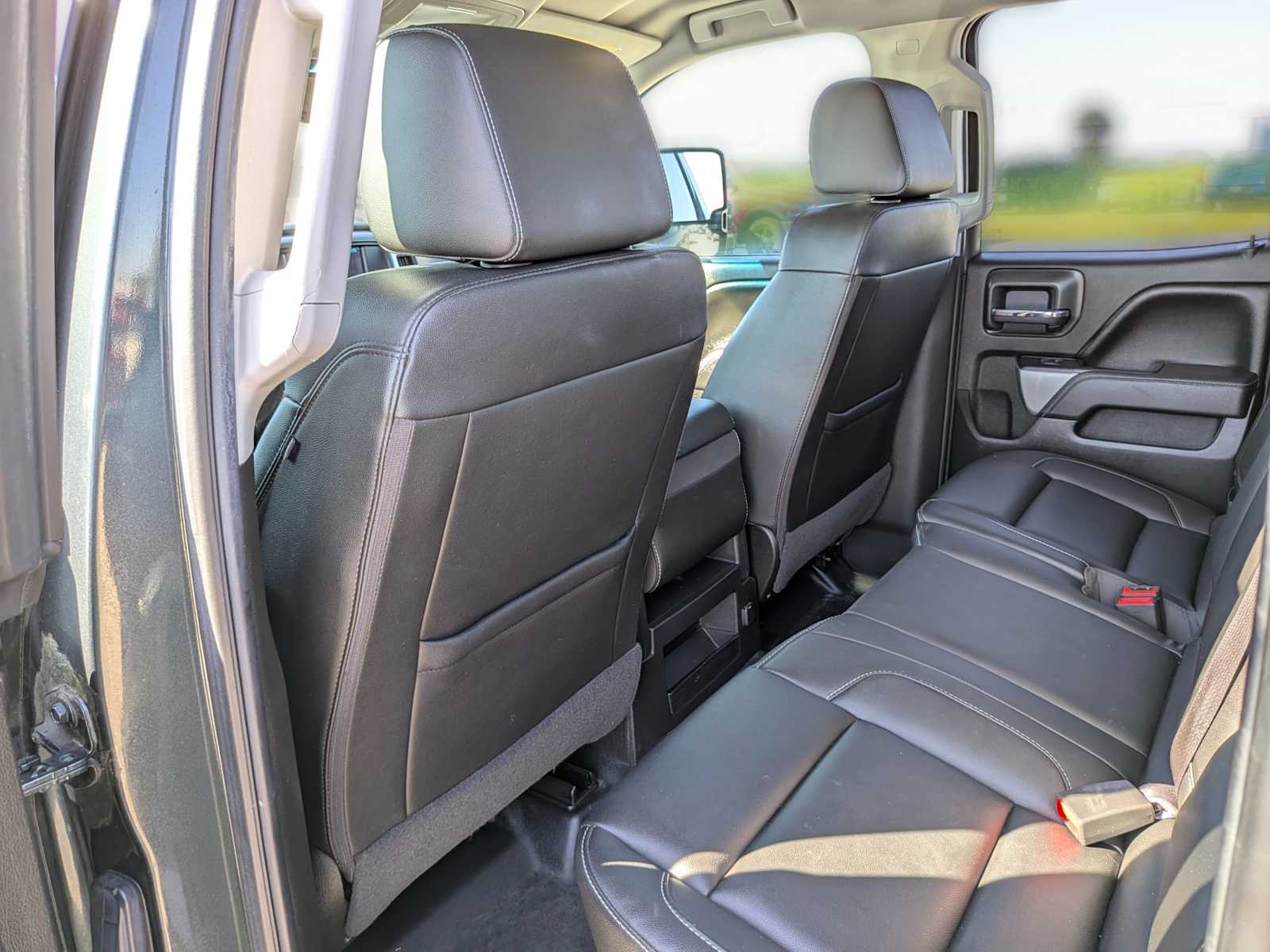 Thumbnail: 2017 Chevrolet Silverado 2500 - 21