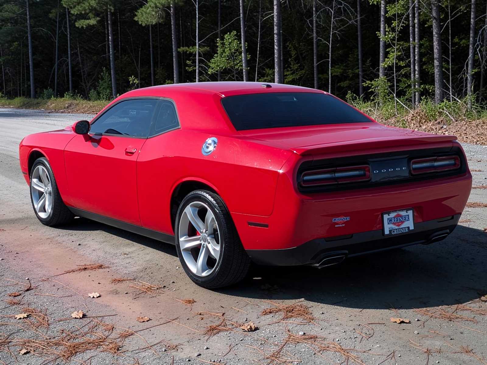 Thumbnail: 2016 Dodge Challenger - 4