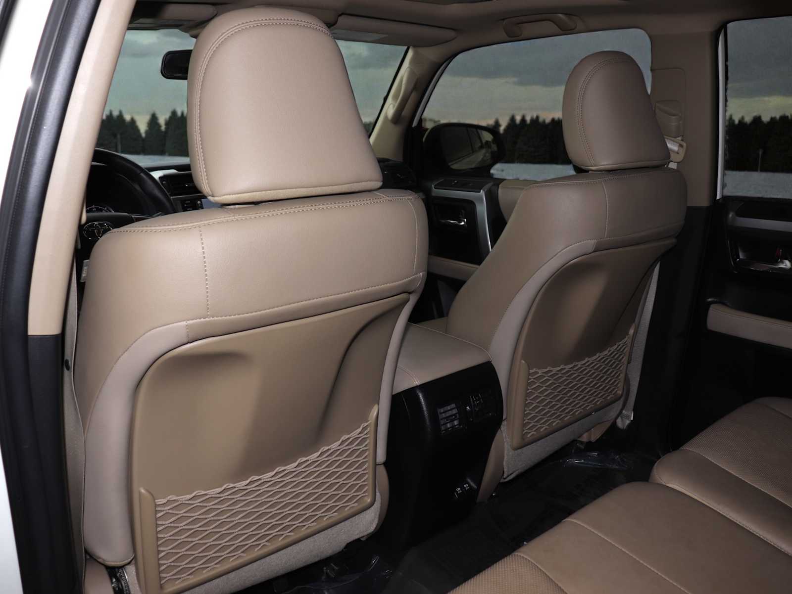 Thumbnail: 2022 Toyota 4Runner - 19