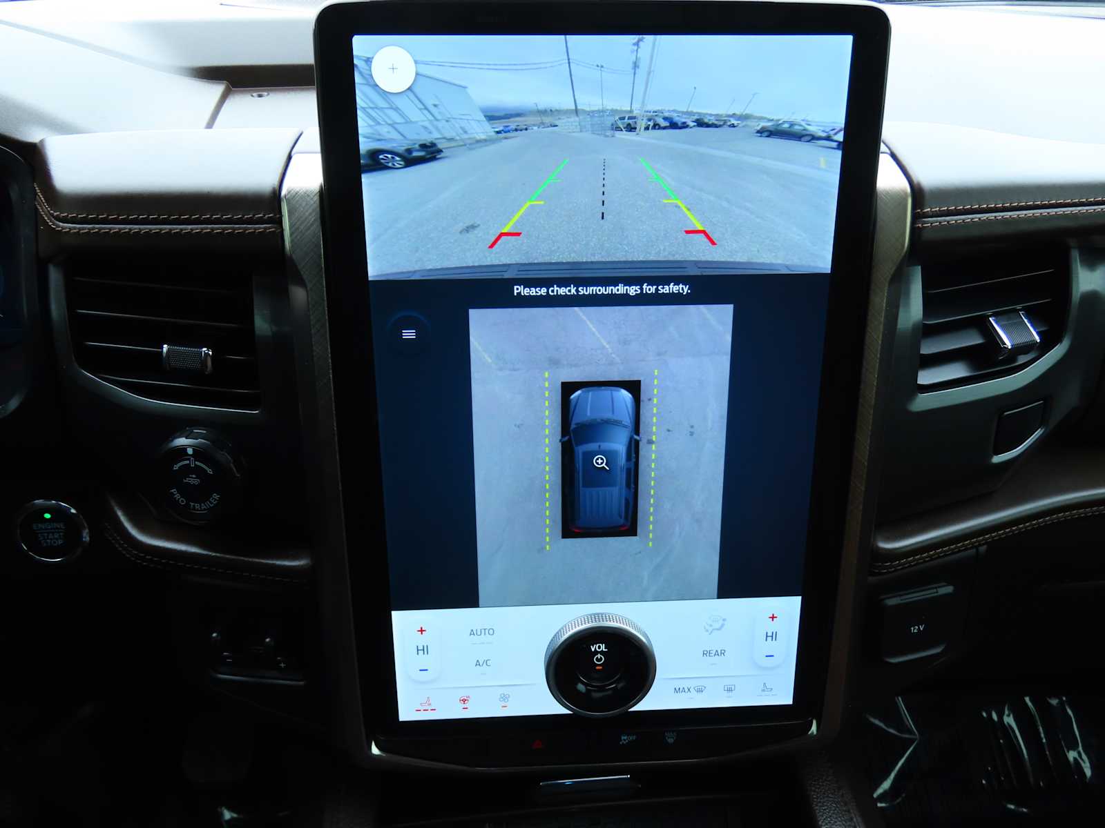 Thumbnail: 2022 Ford Expedition MAX - 32