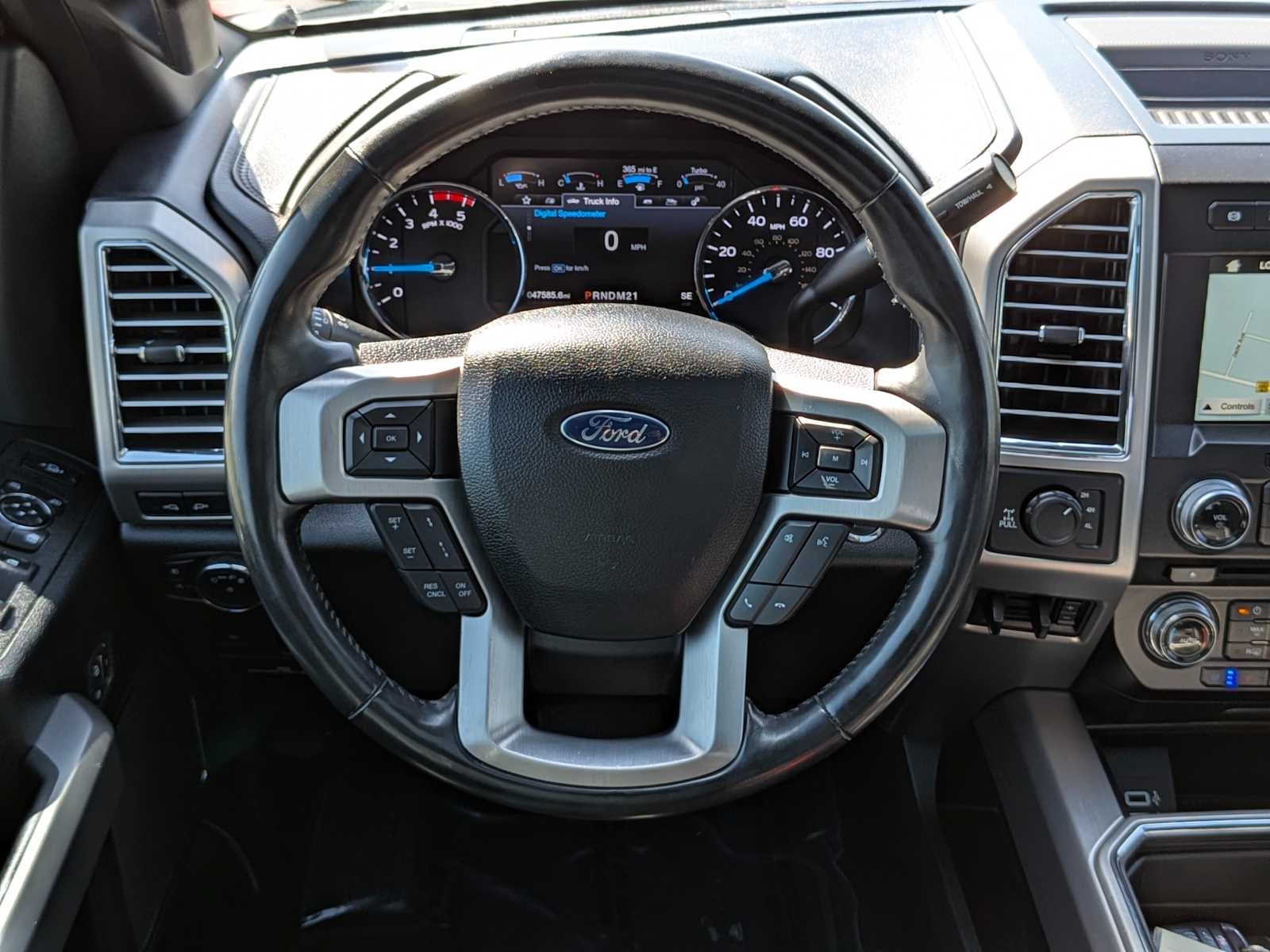 Thumbnail: 2017 Ford Econoline - 38