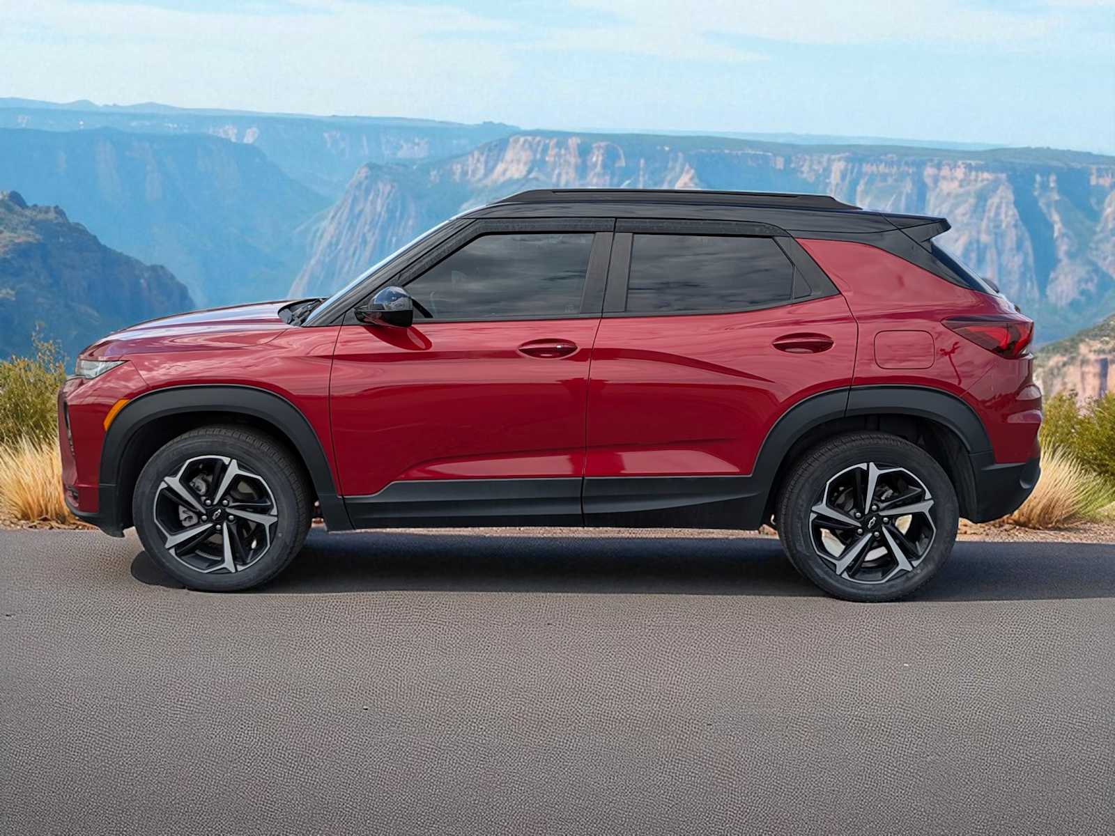 Thumbnail: 2021 Chevrolet TrailBlazer - 3