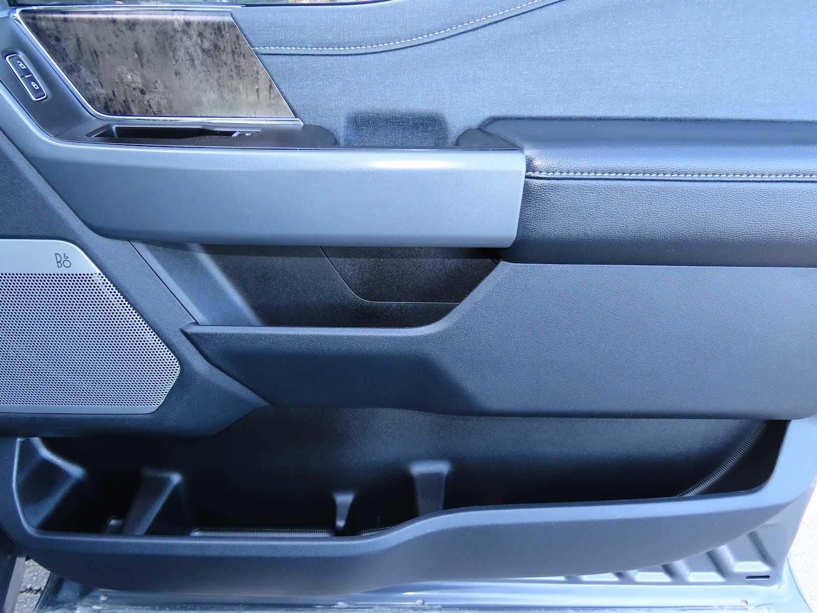 Thumbnail: 2024 Ford Econoline - 23