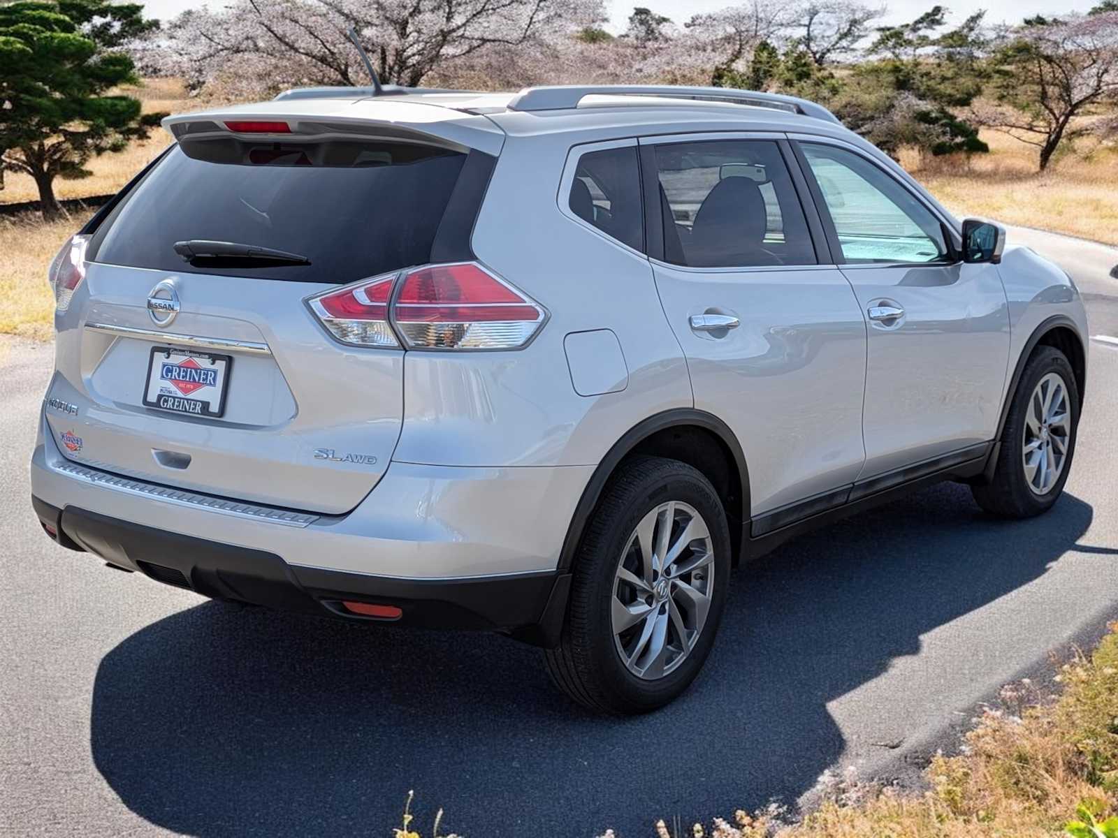 Thumbnail: 2015 Nissan Rogue - 6