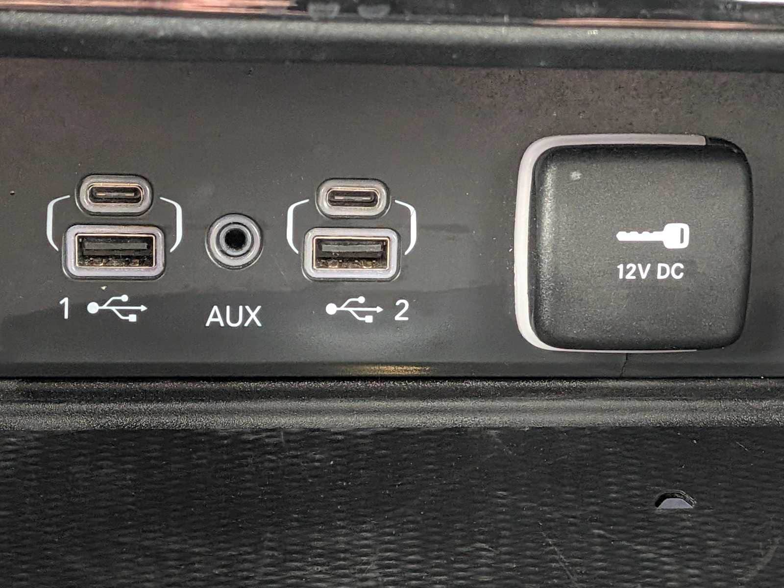 Thumbnail: 2023 Jeep Grand Cherokee - 30