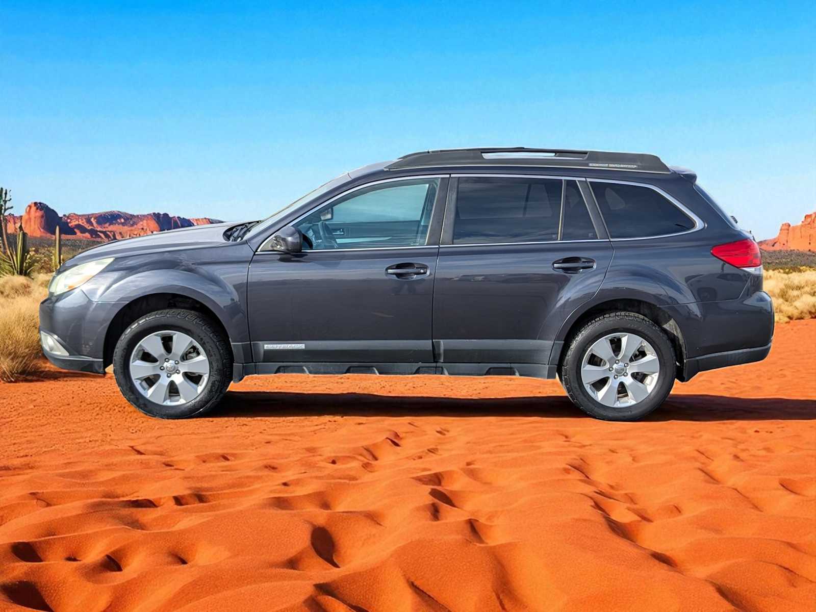 Thumbnail: 2011 Subaru Outback - 3