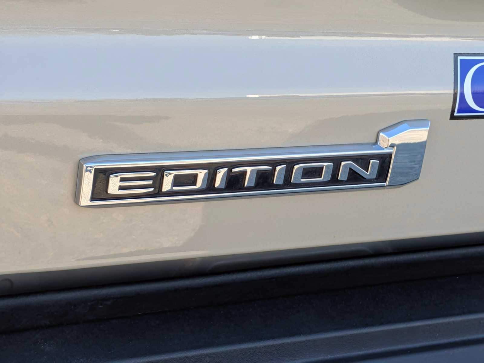 Thumbnail: 2023 GMC Canyon - 14