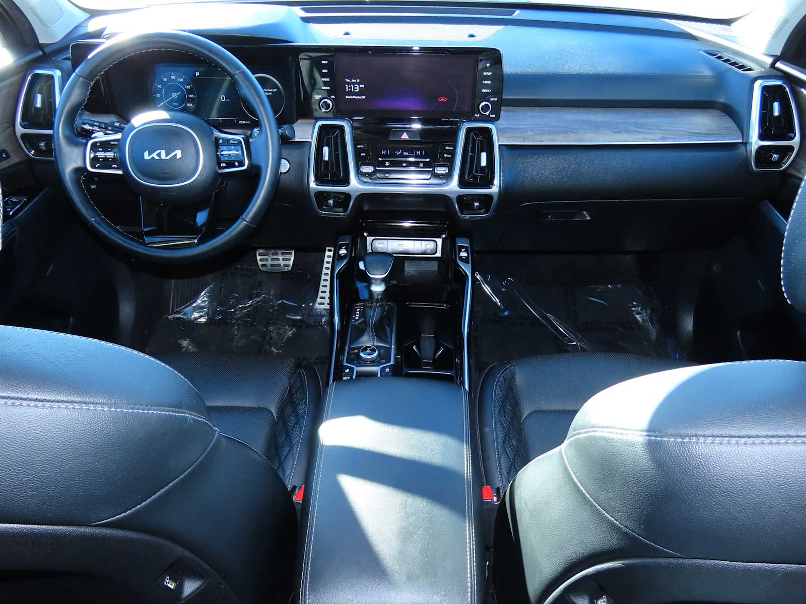 Thumbnail: 2022 Kia Sorento - 26