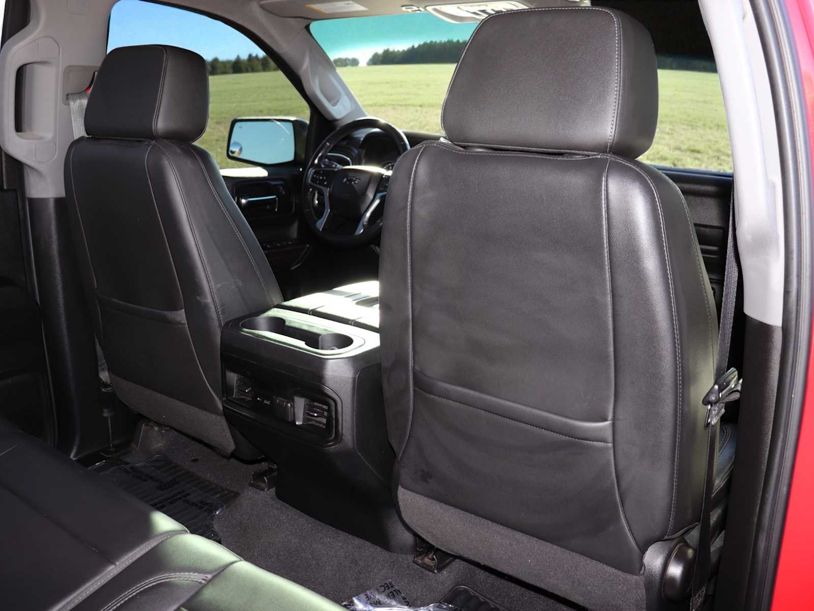 Thumbnail: 2020 Chevrolet Silverado 1500 - 28