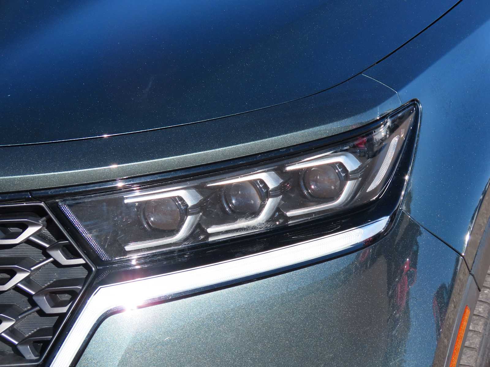 Thumbnail: 2022 Kia Sorento - 9