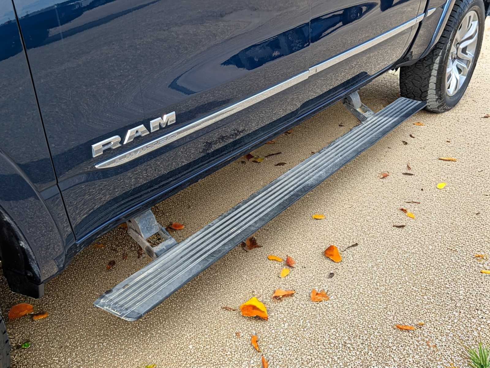 Thumbnail: 2023 RAM 1500 - 18