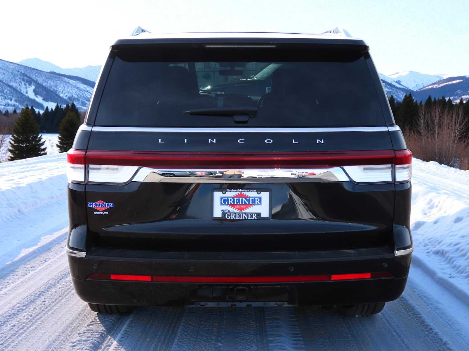 Thumbnail: 2024 Lincoln Navigator L - 5