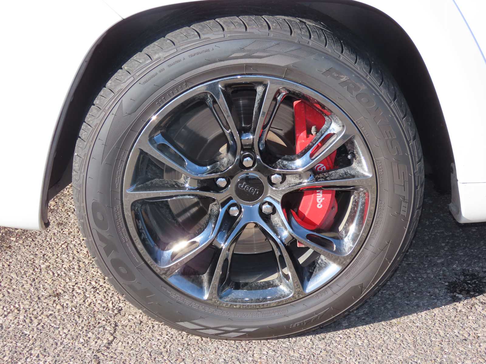 Thumbnail: 2013 Jeep Grand Cherokee - 15