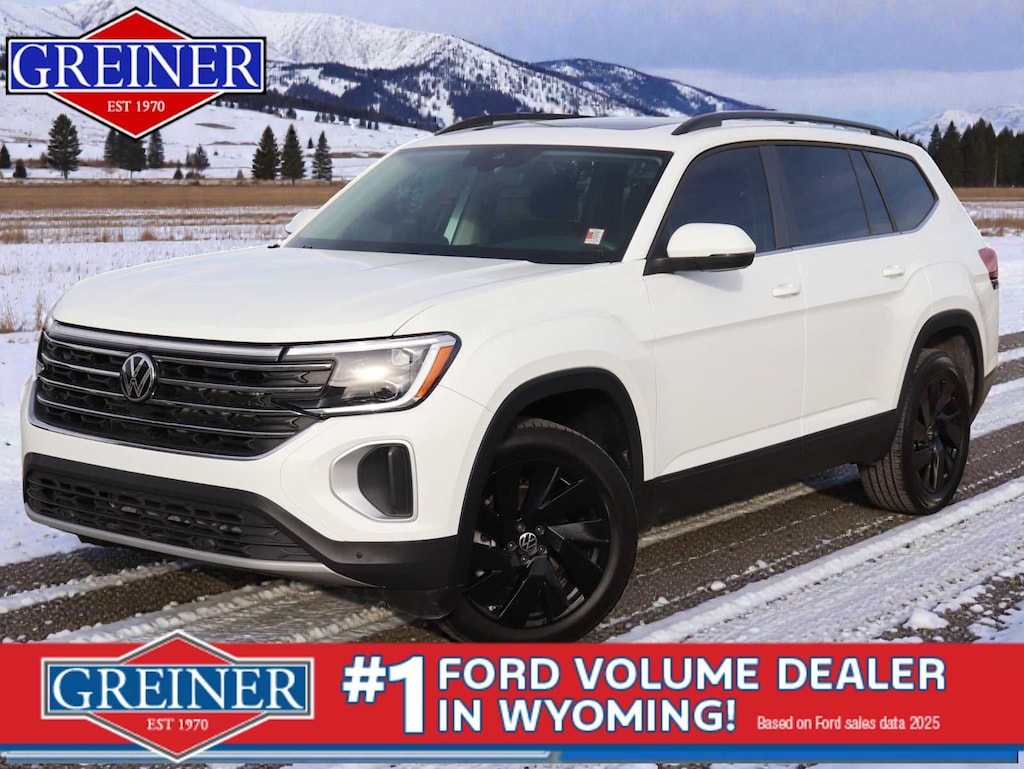 Used 2025 Volkswagen Atlas 2.0T SE w/Technology SUV