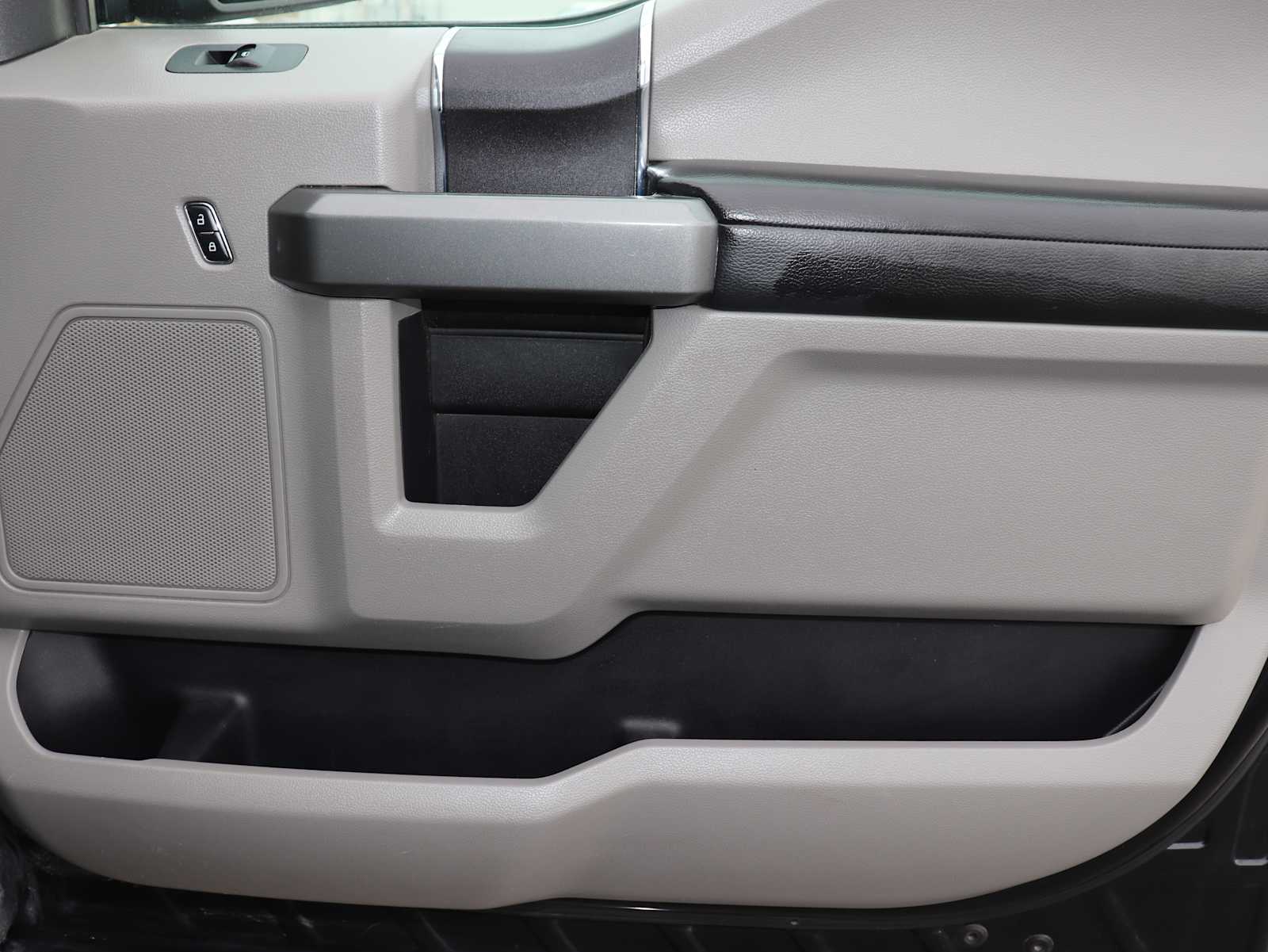 Thumbnail: 2017 Ford F-150 - 23