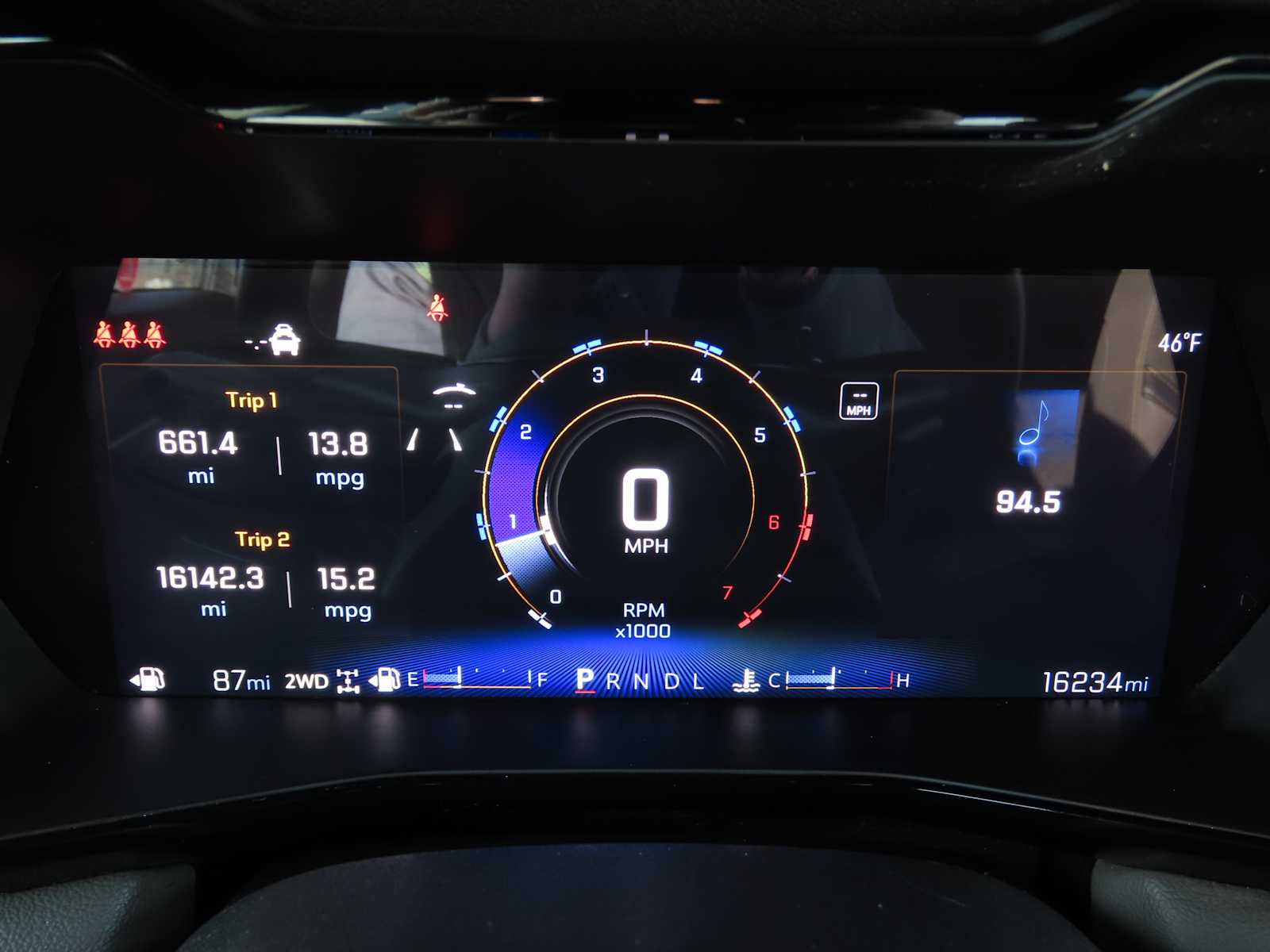 Thumbnail: 2024 Chevrolet Colorado - 32