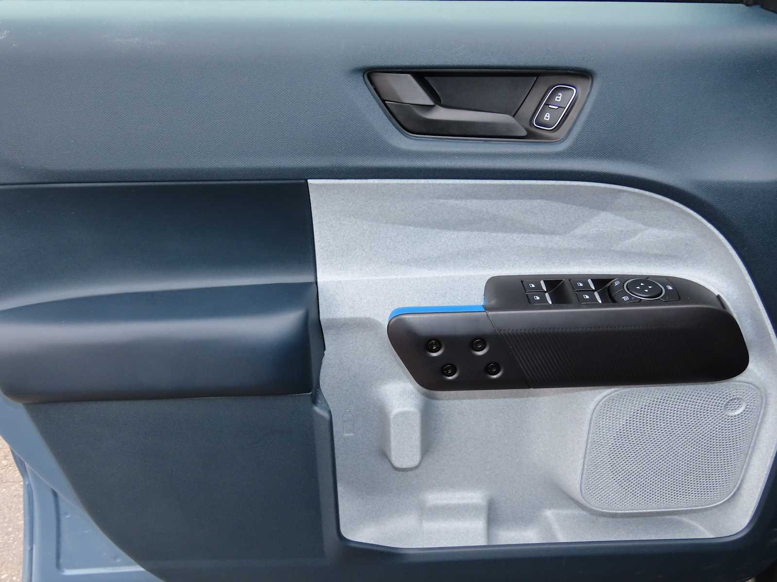 Thumbnail: 2025 Ford Maverick - 17