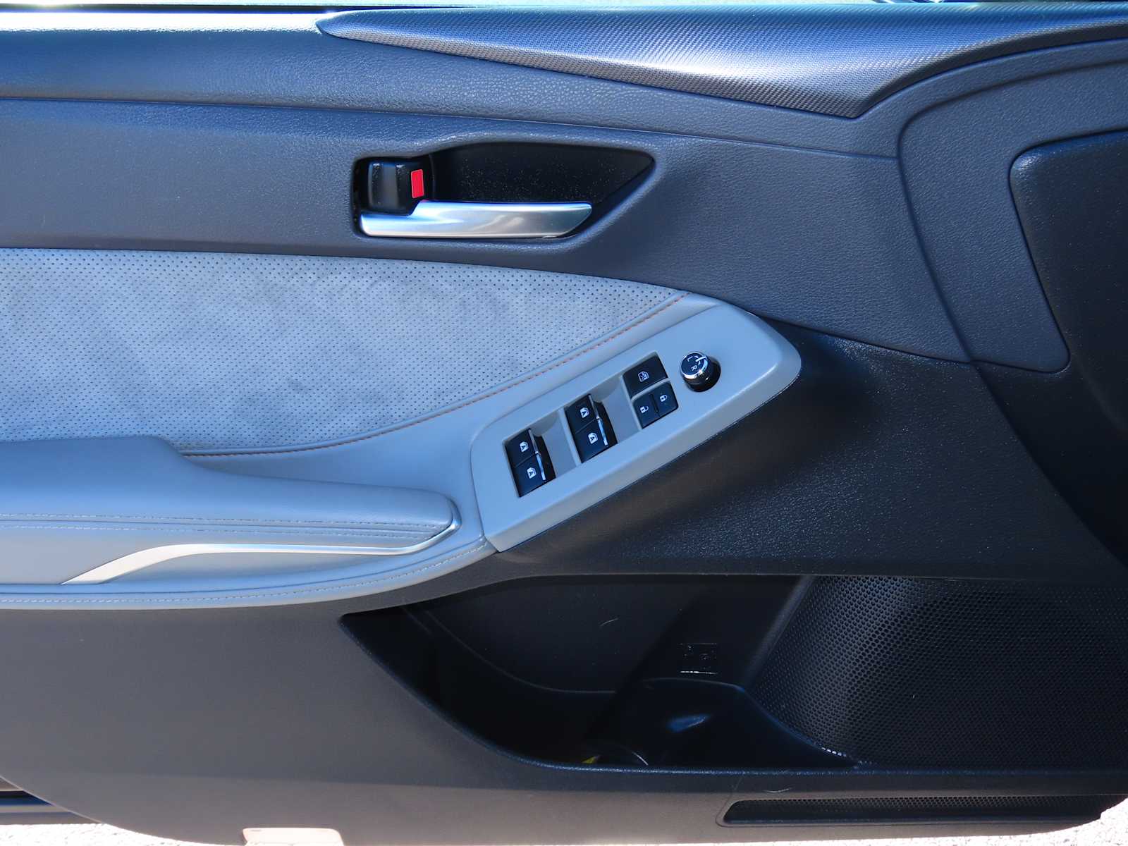 Thumbnail: 2019 Toyota Avalon - 15