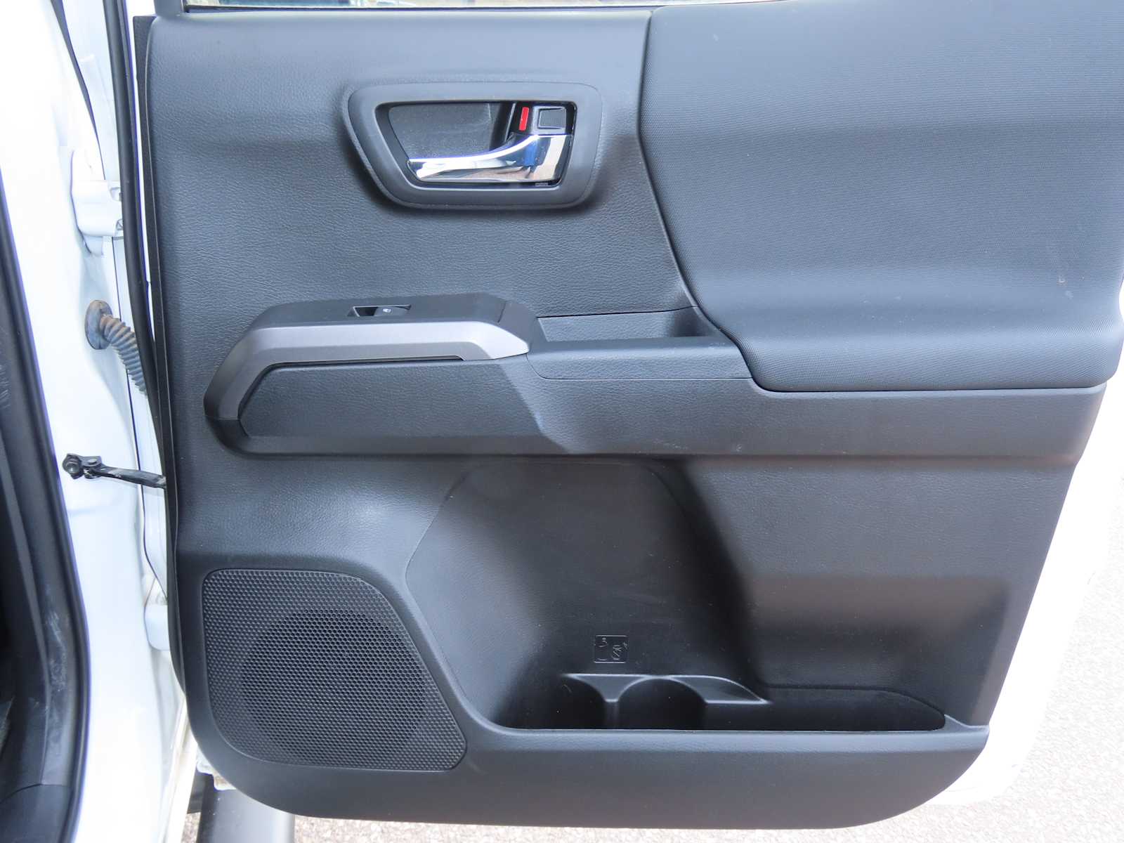 Thumbnail: 2022 Toyota Tacoma - 28