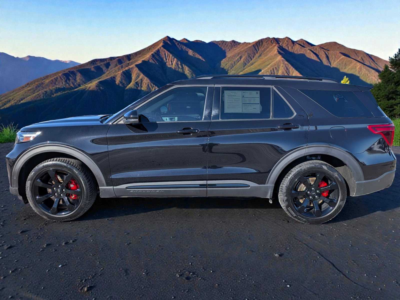 Thumbnail: 2020 Ford Explorer - 3