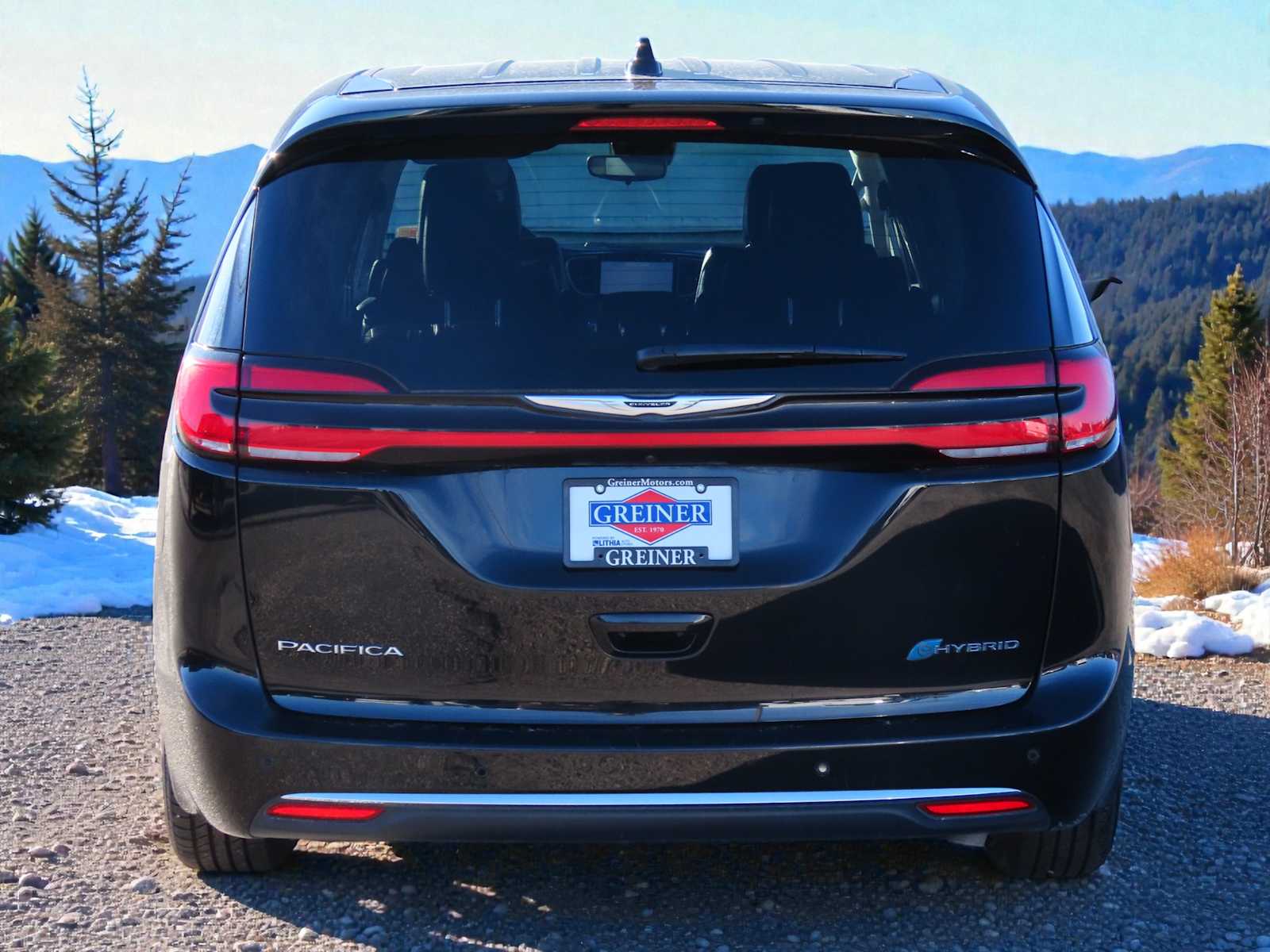 Thumbnail: 2024 Chrysler Pacifica - 5