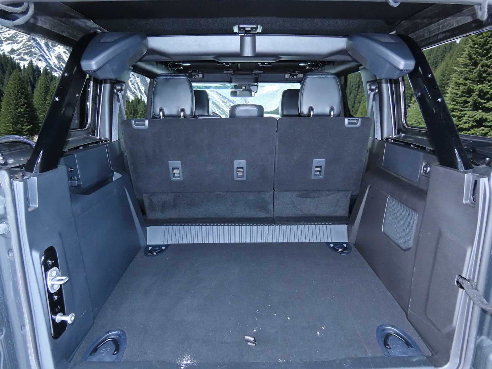 Thumbnail: 2024 Ford Bronco - 31