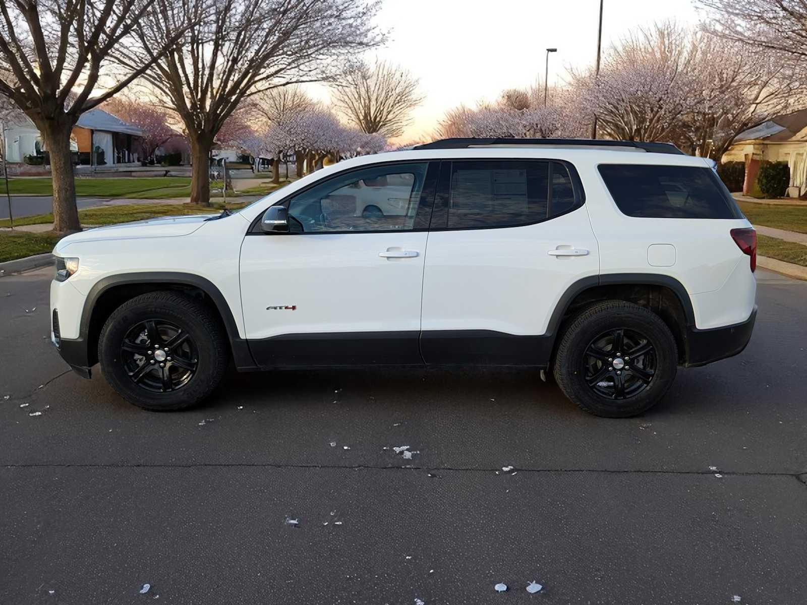 2022 GMC Acadia AT4 3