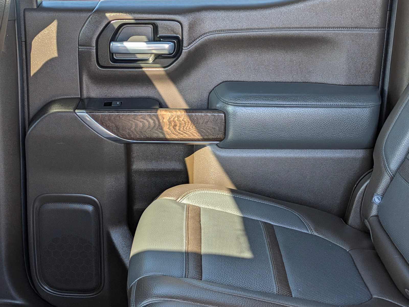 Thumbnail: 2020 GMC Sierra 1500 - 20