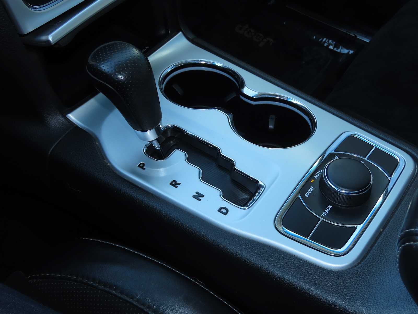 Thumbnail: 2013 Jeep Grand Cherokee - 37