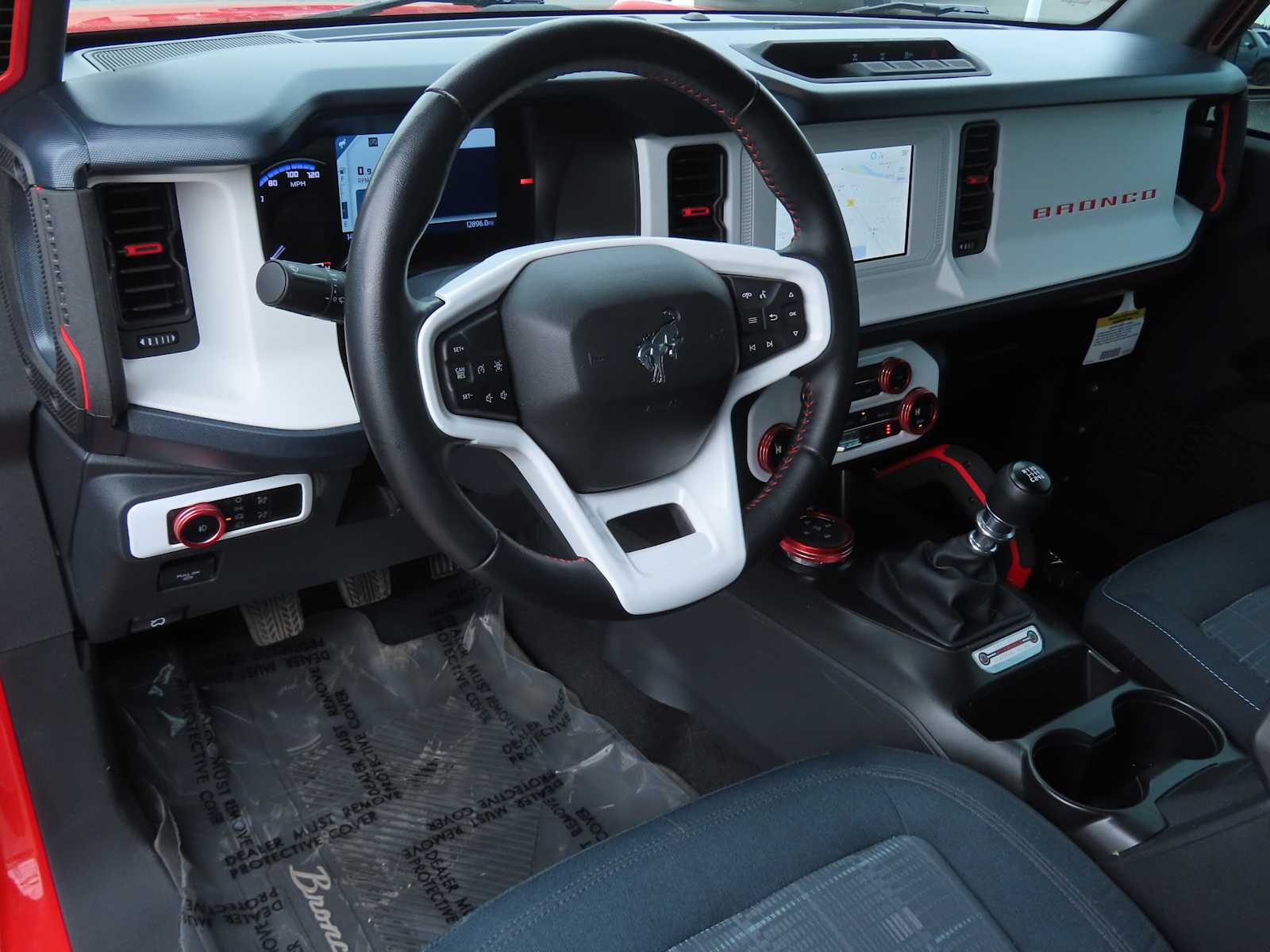 2023 Ford Bronco Heritage First Edition photo 2