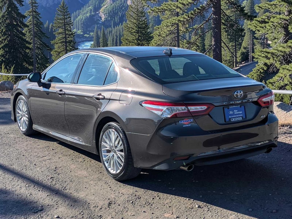 Used 2018 Toyota Camry XLE V6 Sedan