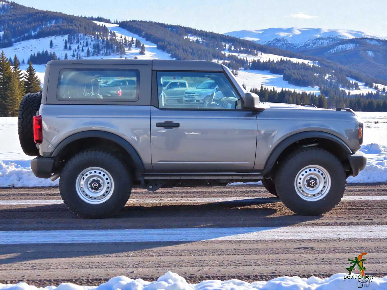 Thumbnail: 2025 Ford Bronco - 7