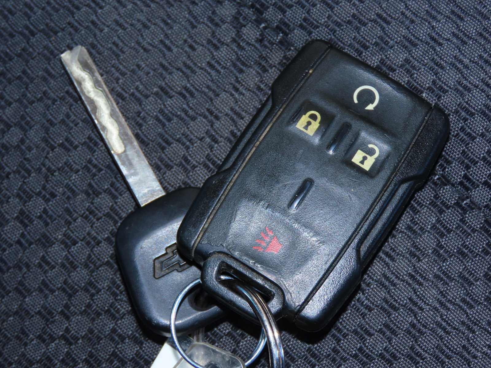 Thumbnail: 2016 Chevrolet Silverado 2500 - 31