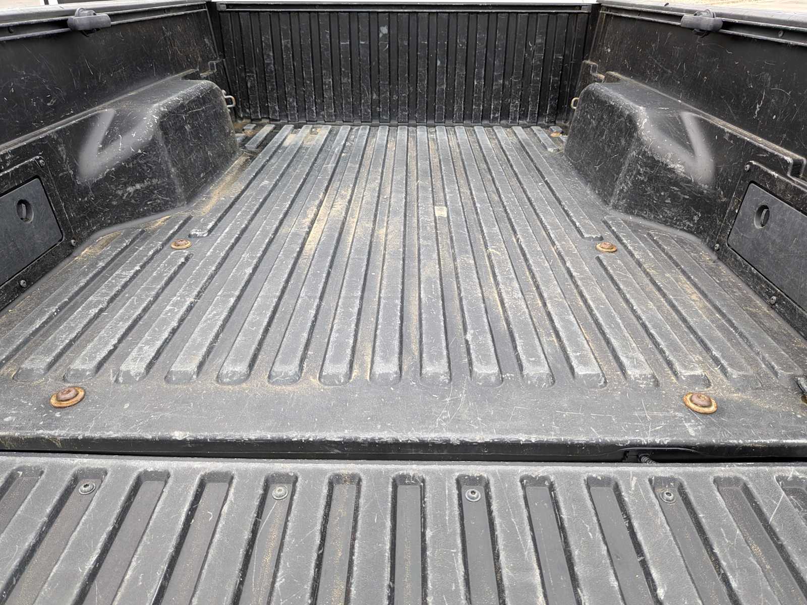 Thumbnail: 2014 Toyota Tacoma - 28