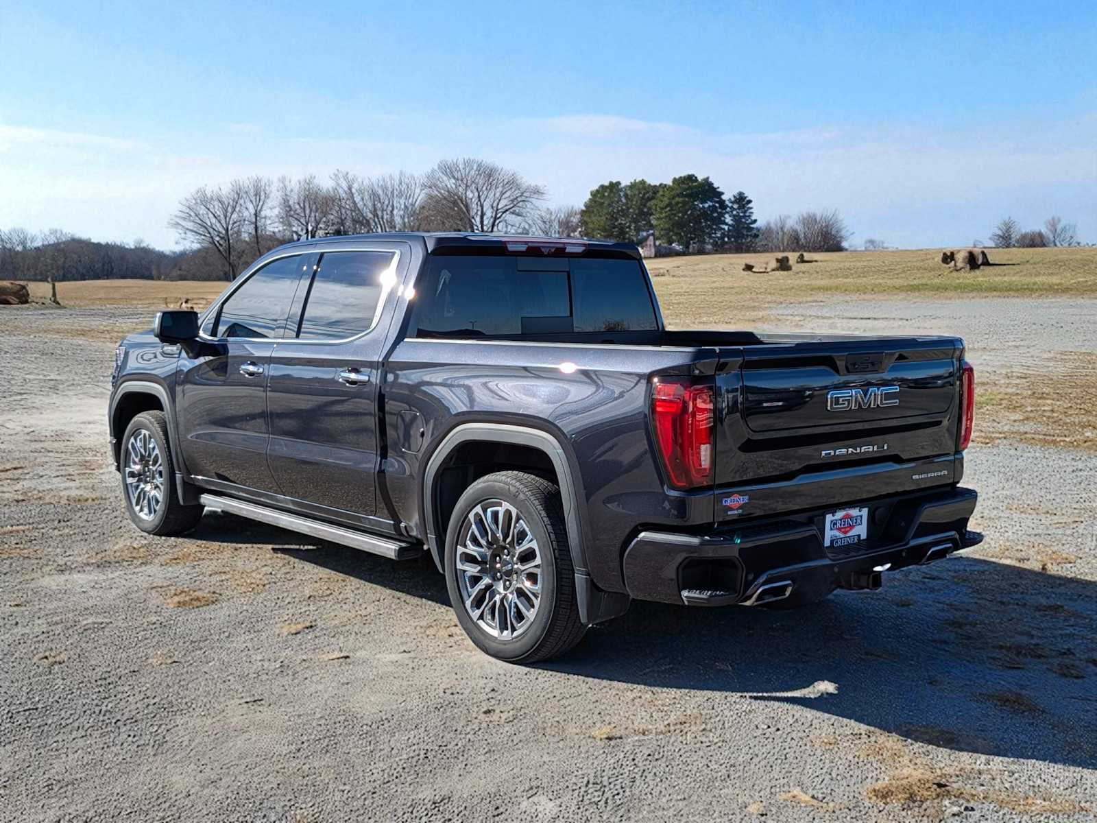 Thumbnail: 2023 GMC Sierra 1500 - 4