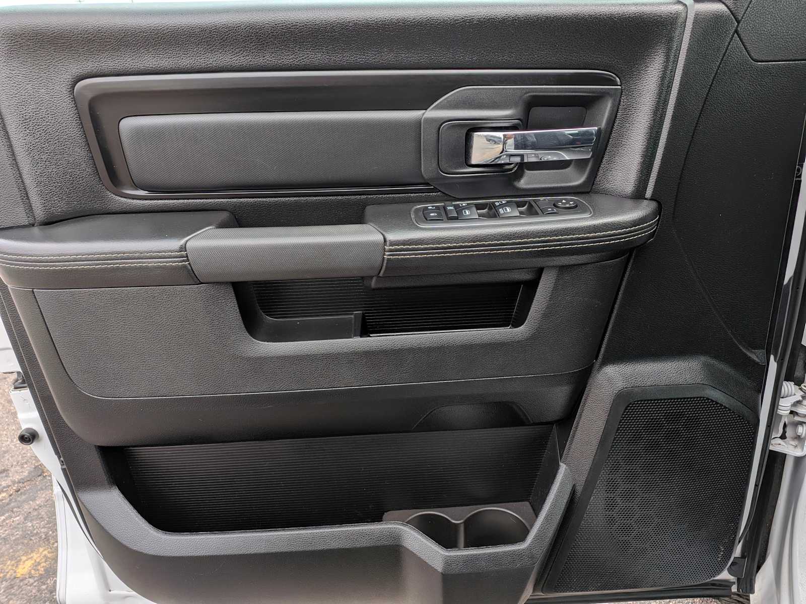 Thumbnail: 2018 RAM 1500 - 17