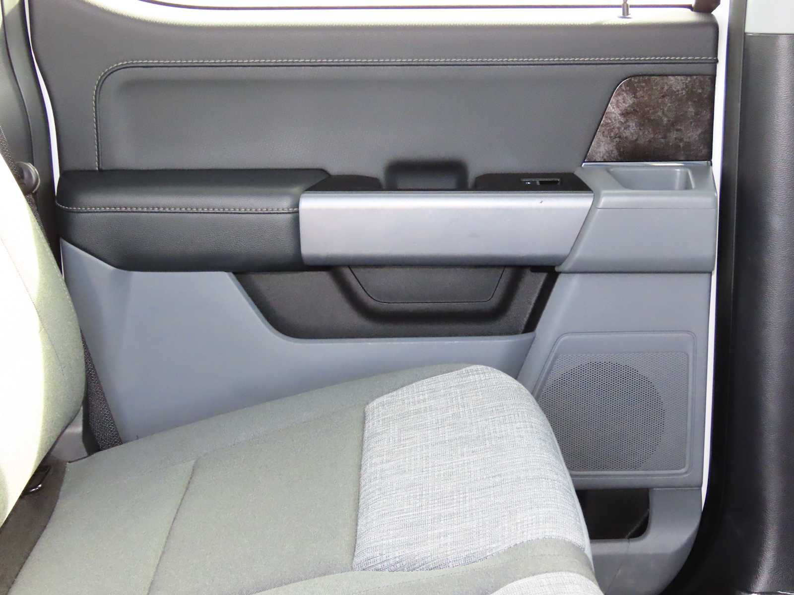 Thumbnail: 2023 Ford F-150 - 25