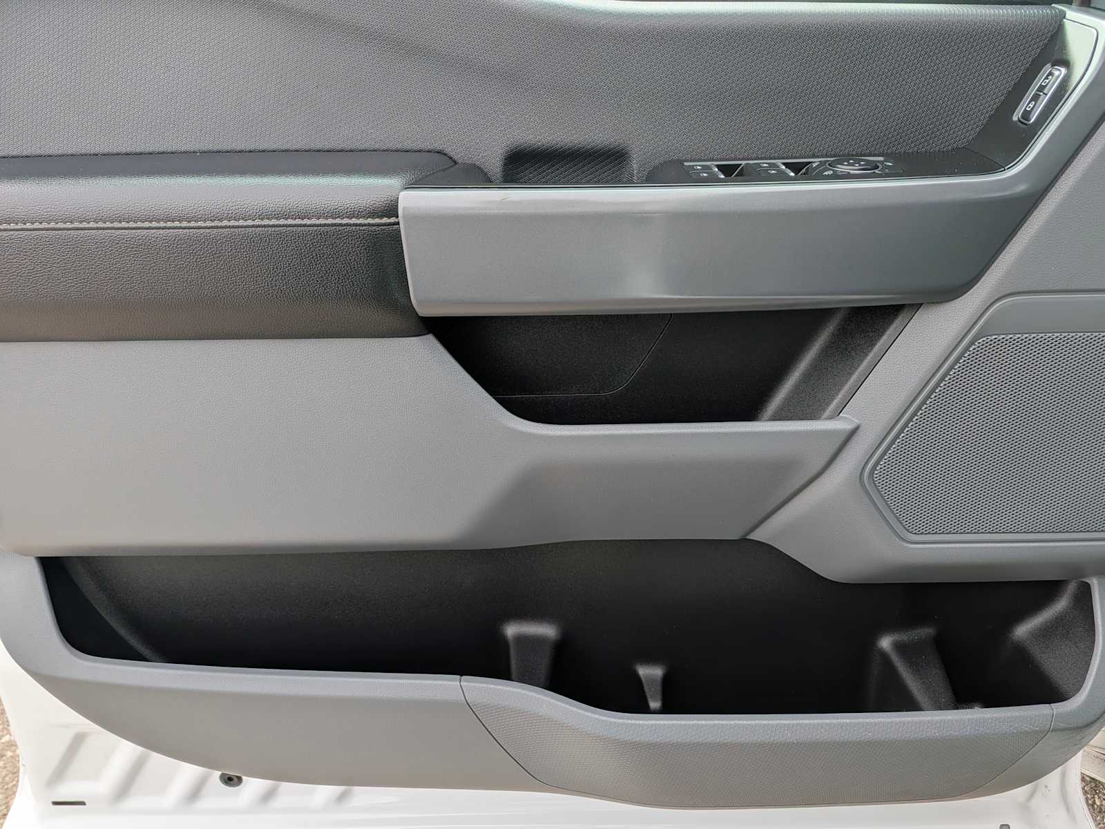 Thumbnail: 2023 Ford F-150 - 17