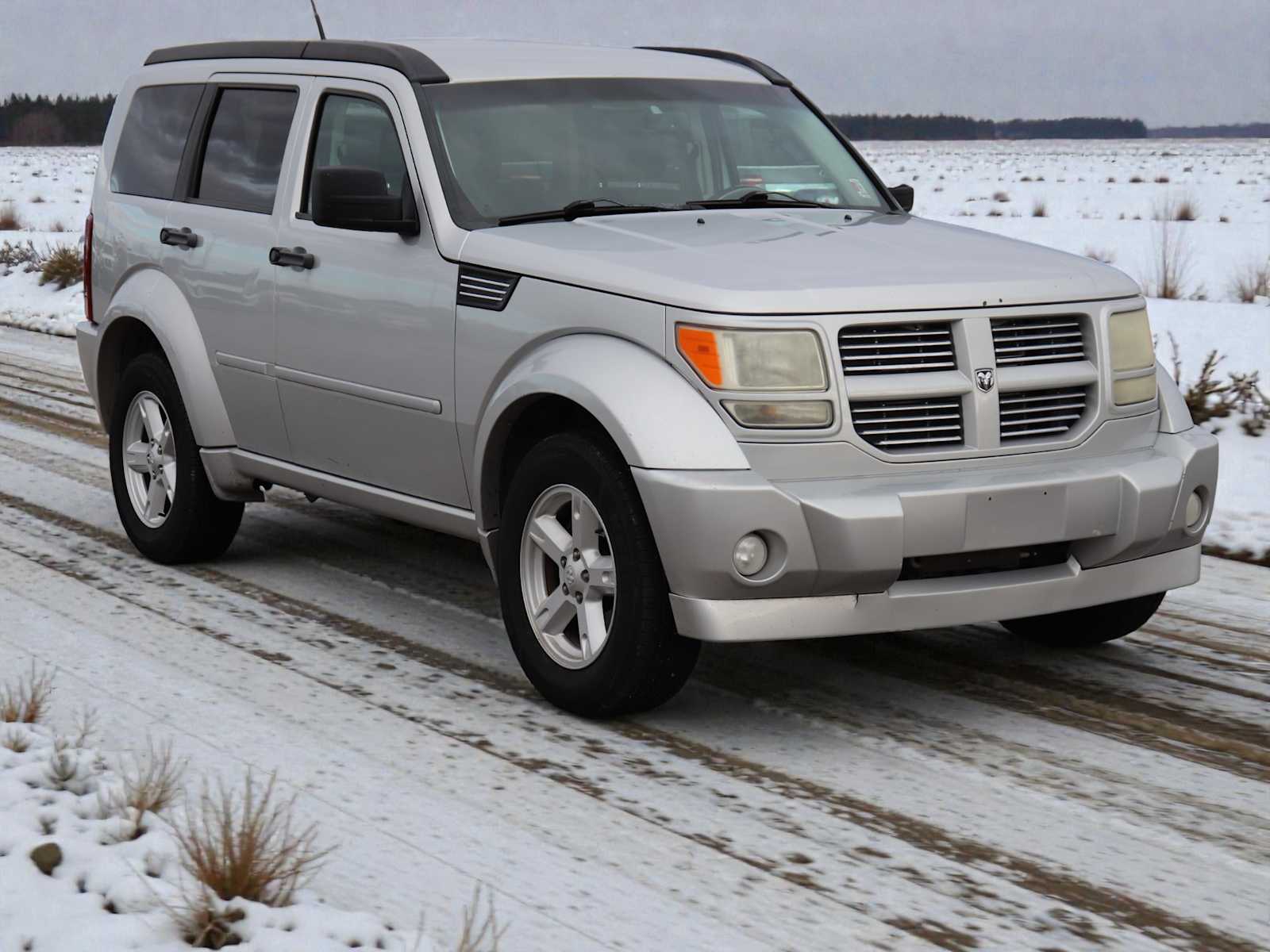 Thumbnail: 2011 Dodge Nitro - 8